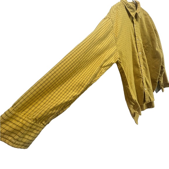 ADDRESS UNKNOWN AUTHENTIC, XL, BLACK /YELLOW, LONG SLEEVE BUTTON DOWN. - Picture 5 of 9